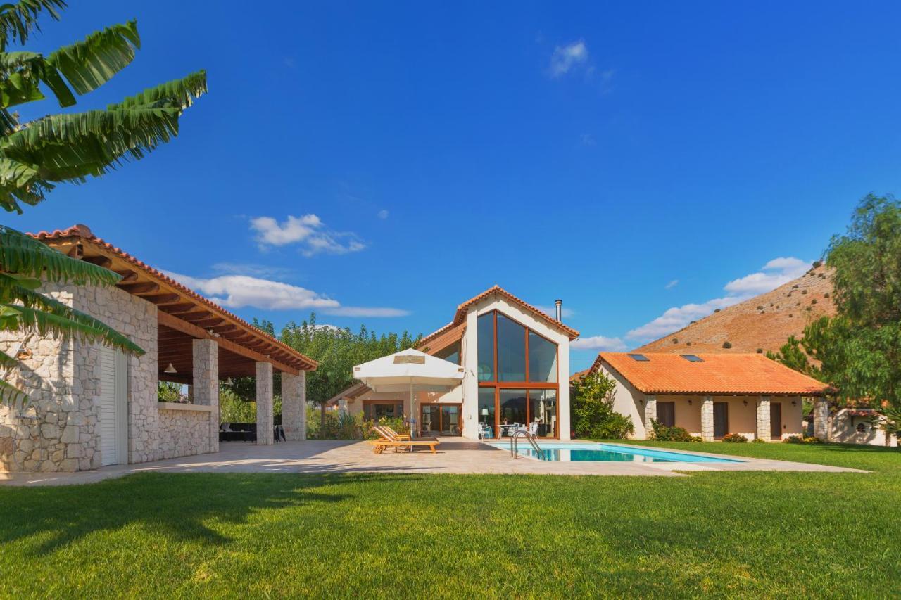 Elva Villa